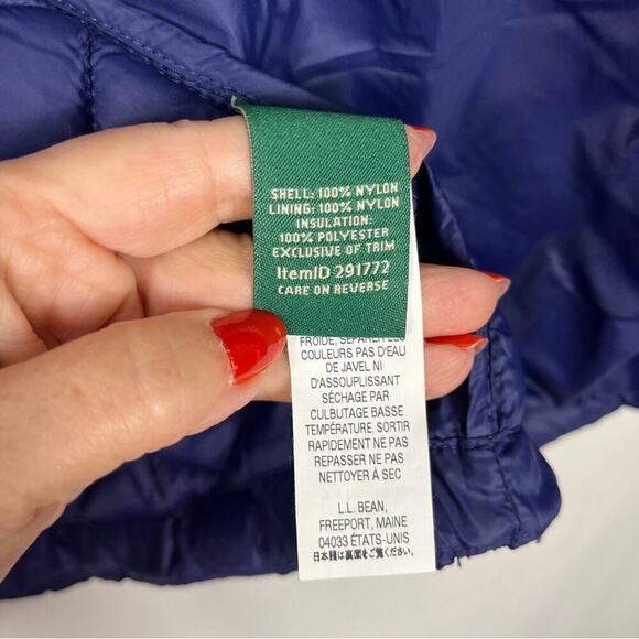 LL Bean Women's Quilted Riding Jacket Purple Size Medium Chore Barn Synthetic - Picture 8 of 10